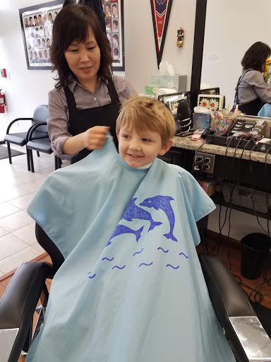 Barber Shop «Glenkirk Barber Shop», reviews and photos, 13918 Estate Manor Dr, Gainesville, VA 20155, USA