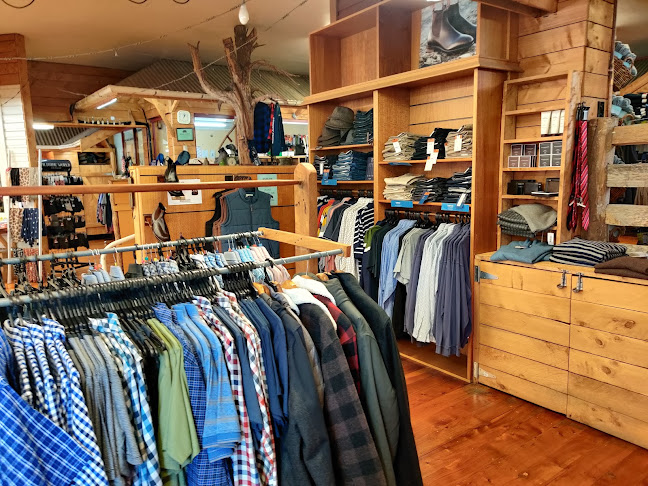 Comments and reviews of High Country Clothing Taihape