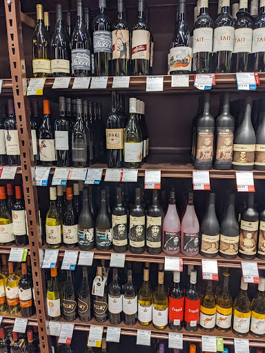 Liquor Store «ABC Fine Wine & Spirits», reviews and photos, 19065 US-441, Mt Dora, FL 32757, USA