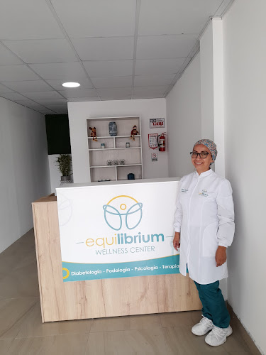 Equilibrium Wellness Center - Médico