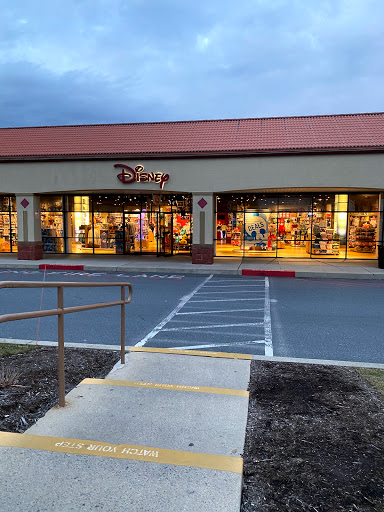 Toy Store «Disney Store», reviews and photos, 127 Outlet Square, Hershey, PA 17033, USA