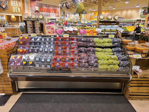 Grocery Store «Lowes Foods of Boone», reviews and photos, 267 New Market Centre, Boone, NC 28607, USA