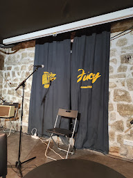 Photo n°19 de Juicy pop restaurant Soul food & Comedy jam à Paris ()