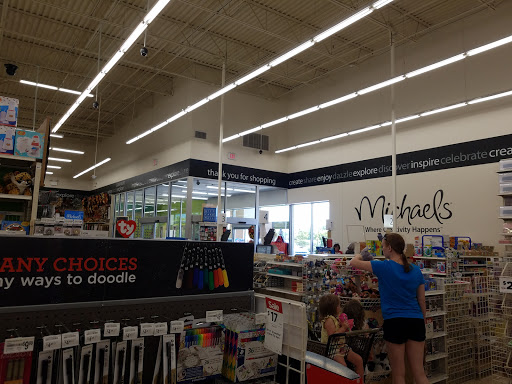 Craft Store «Michaels», reviews and photos, 7000 John Davis Dr, Frankfort, KY 40601, USA