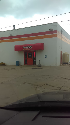 South Lyon Parts Plus, 381 N Reese St, South Lyon, MI 48178, USA, 