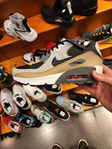 Shopping Mall «Sunvalley Shopping Center», reviews and photos, 1 Sun Valley Mall, Concord, CA 94520, USA