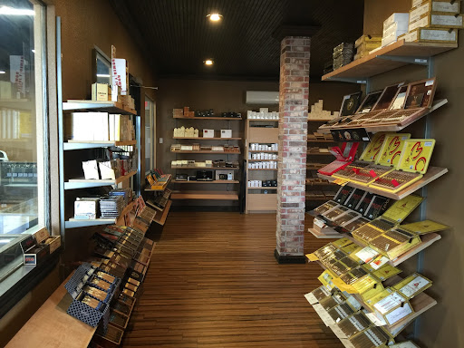 Cigar Shop «Elephant Cigars & Gifts - il regalo preferito», reviews and photos, 2801 W Expy 83, McAllen, TX 78503, USA