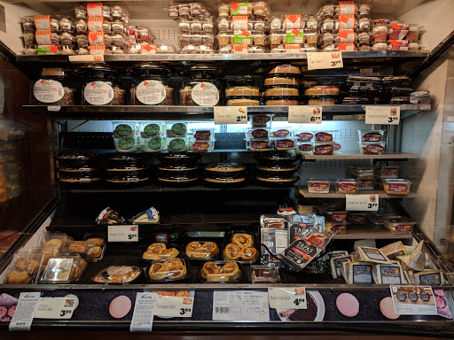 Supermarket «Cherry Valley», reviews and photos, 309 E 115th St, New York, NY 10029, USA