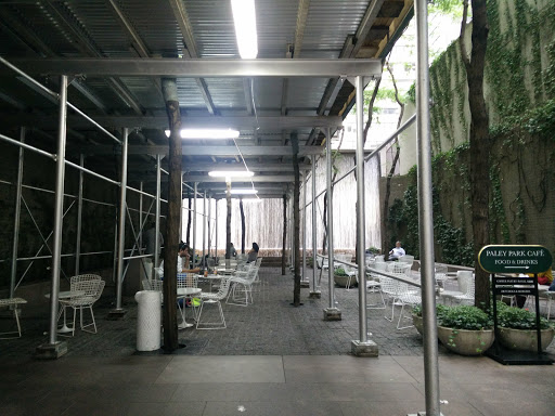 Park «Paley Park», reviews and photos, 3 E 53rd St, New York, NY 10022, USA