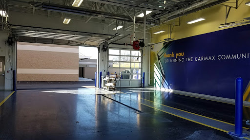 Used Car Dealer «CarMax», reviews and photos, 4431 28th St SE, Kentwood, MI 49512, USA
