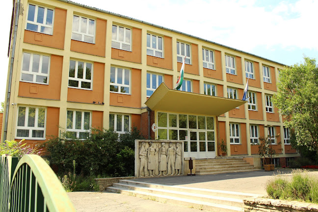 Ibolya Utcai Általános Iskola