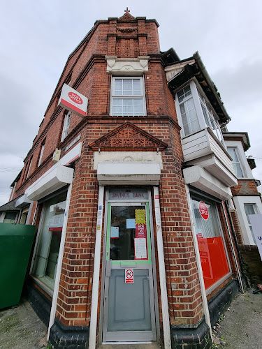 Reviews of Salisbury Road Post Office in Reading - Post office