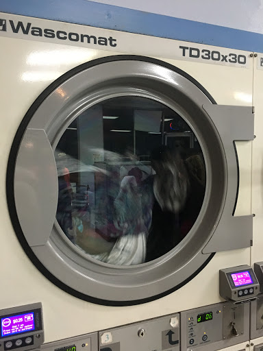 Laundromat «Sunshine on Glisan Coin Laundry & Cleaners», reviews and photos, 7914 NE Glisan St, Portland, OR 97213, USA