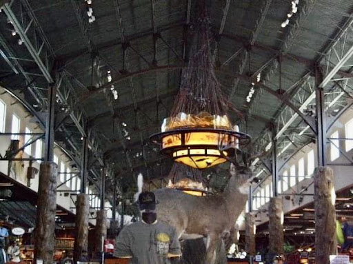 Sporting Goods Store «Bass Pro Shops», reviews and photos, 323 Opry Mills Dr, Nashville, TN 37214, USA