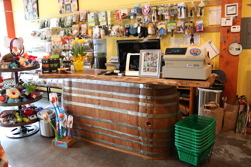 Pet Supply Store «Wally Pets», reviews and photos, 4411 Wallingford Ave N, Seattle, WA 98103, USA