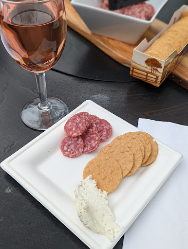 Winery «Broken Earth Winery», reviews and photos, 219 Robert Parker Coffin Rd, Long Grove, IL 60047, USA