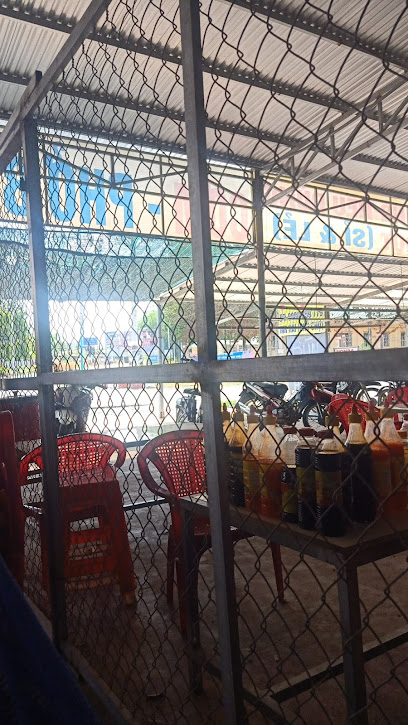 Chợ Đại Phú xã Quang Minh