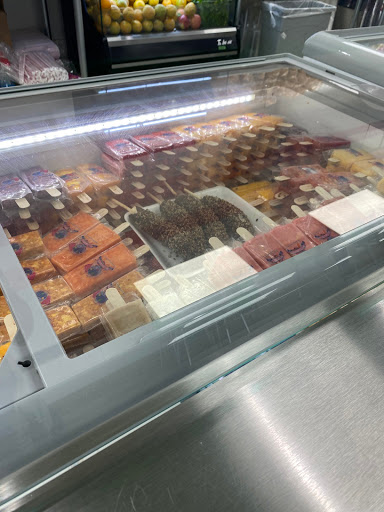 Ice Cream Shop «La Michoacana», reviews and photos, 559 N McLean Blvd, Elgin, IL 60123, USA