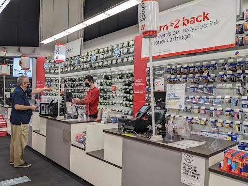 Office Supply Store «Staples», reviews and photos, 213 N Glendale Ave, Glendale, CA 91206, USA