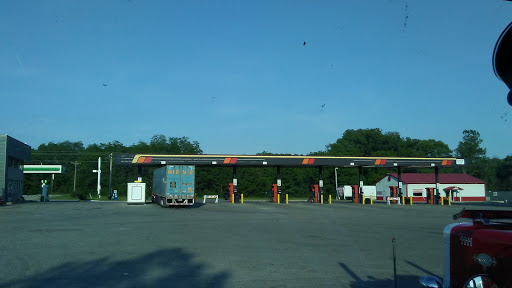 Truck Stop «FuelMaster of America - AMBEST Truck Stop», reviews and photos, 1534 IN-1, Cambridge City, IN 47327, USA