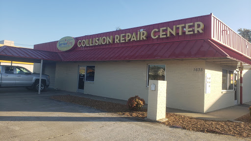 Auto Body Shop «Service King Collision Repair of Ft Campbell», reviews and photos, 1635 Fort Campbell Blvd, Clarksville, TN 37042, USA