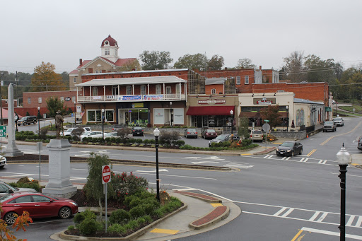 Crawford W Long Pharmacy, 86 W Public Square, Jefferson, GA 30549, USA, 
