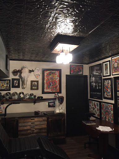 Tattoo Shop «Mecca Tattoo», reviews and photos, 115 S Broad St, Mankato, MN 56001, USA