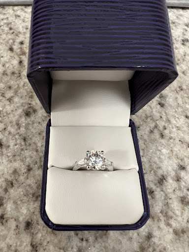 Jeweler «Royal Jewelers», reviews and photos, 58 Main St, Andover, MA 01810, USA