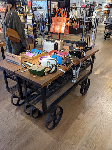 Department Store «Nordstrom», reviews and photos, 800 Spectrum Center Dr, Irvine, CA 92618, USA