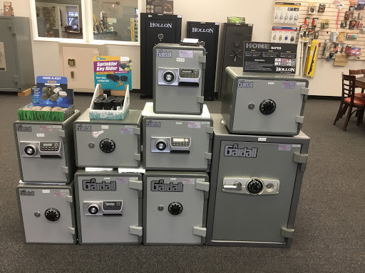 Locksmith «Spencer’s Safe & Lock», reviews and photos, 305 Spring St, Herndon, VA 20170, USA