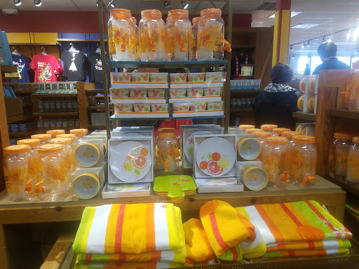 Shopping Mall «Orlando Vineland Premium Outlets», reviews and photos, 8200 Vineland Ave, Orlando, FL 32821, USA