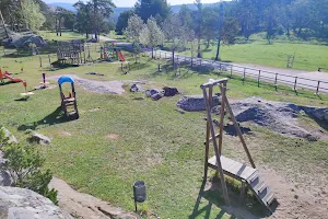 Parque infantil image