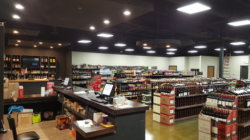 Liquor Store «BERRY FARMS WINE & SPIRITS», reviews and photos, 4000 Hughes Crossing #160, Franklin, TN 37064, USA