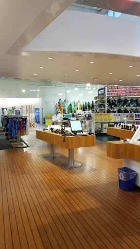 Marine Supply Store «West Marine», reviews and photos, 2401 S Andrews Ave, Fort Lauderdale, FL 33316, USA