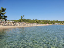Photo de Paliouri beach avec baie longue