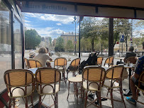 Atmosphère du Café Café de la Mairie à Paris - n°12