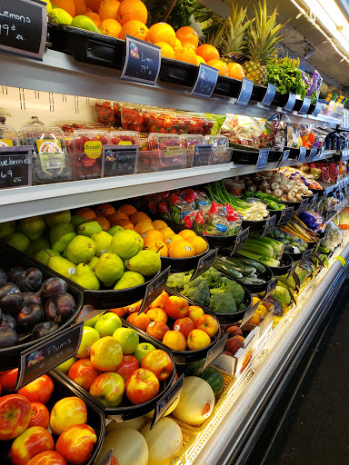 Grocery Store «Roche Harbor Grocery Store», reviews and photos, 248 Reuben Memorial Dr, Friday Harbor, WA 98250, USA