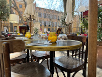 Atmosphère du Le Petit Bistrot à Aix-en-Provence - n°1