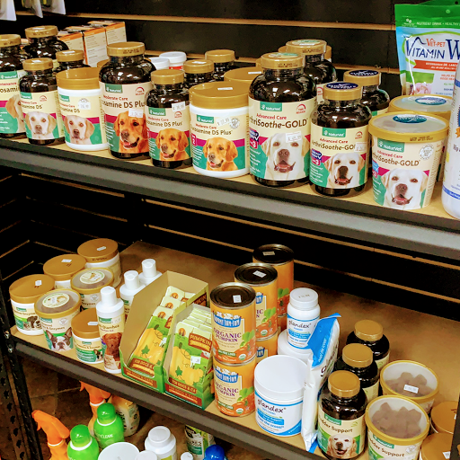 Pet Supply Store «H3 Pet Supply», reviews and photos, 475 Hawley Ln, Stratford, CT 06614, USA