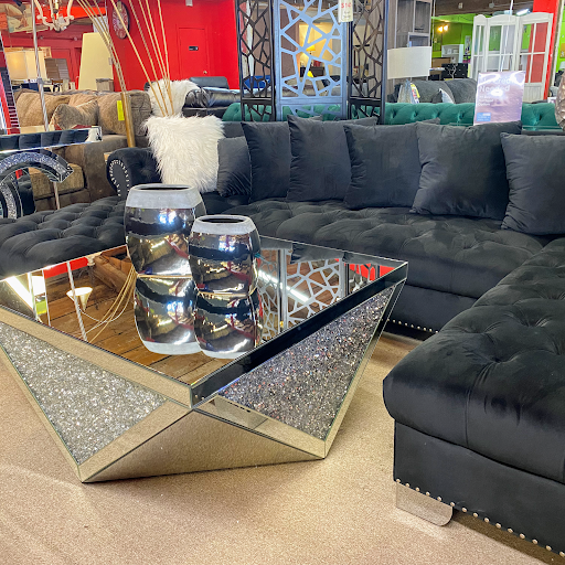 Furniture Store «CB Furniture», reviews and photos, 921 W Pioneer Pkwy, Grand Prairie, TX 75051, USA