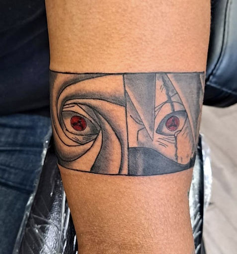 Explore maiden name tattoo ideas, creative tattoo ideas in Pittsburgh, available at Human Canvas Tattoo & Piercing Pgh