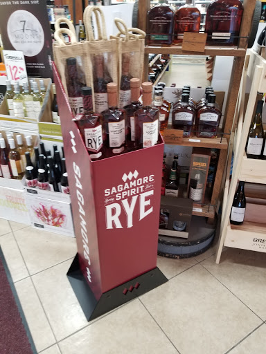 Liquor Store «Franklin Liquors», reviews and photos, 2913 Urbana Pike, Ijamsville, MD 21754, USA