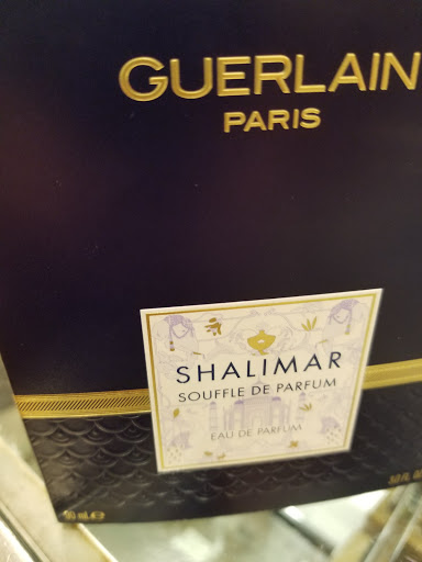 Shopping Mall «Northbrook Court», reviews and photos, 2171 Lake Cook Rd, Northbrook, IL 60062, USA