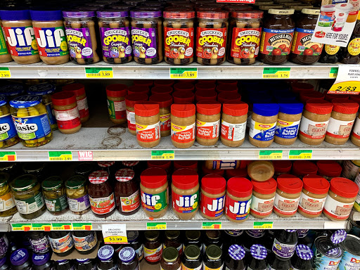 Grocery Store «Broadway Food Center», reviews and photos, 1503 Broadway St, Toledo, OH 43609, USA