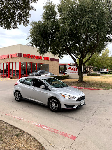 Tire Shop «Discount Tire Store - Dallas, TX», reviews and photos, 2976 Forest Ln, Dallas, TX 75234, USA