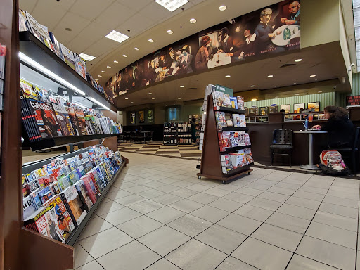 Book Store «Barnes & Noble», reviews and photos, 631 E Boughton Rd, Bolingbrook, IL 60440, USA