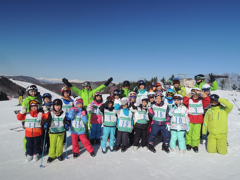 セッションクラブスキースノーボードスクール
