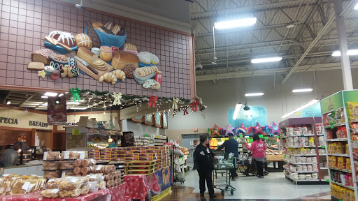 Grocery Store «Food Town | North Sam Houston», reviews and photos, 2770 North Sam Houston Pkwy W, Houston, TX 77038, USA