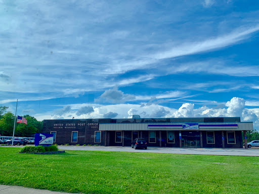 Post Office «United States Postal Service», reviews and photos, 15455 Manchester Rd, Ballwin, MO 63011, USA