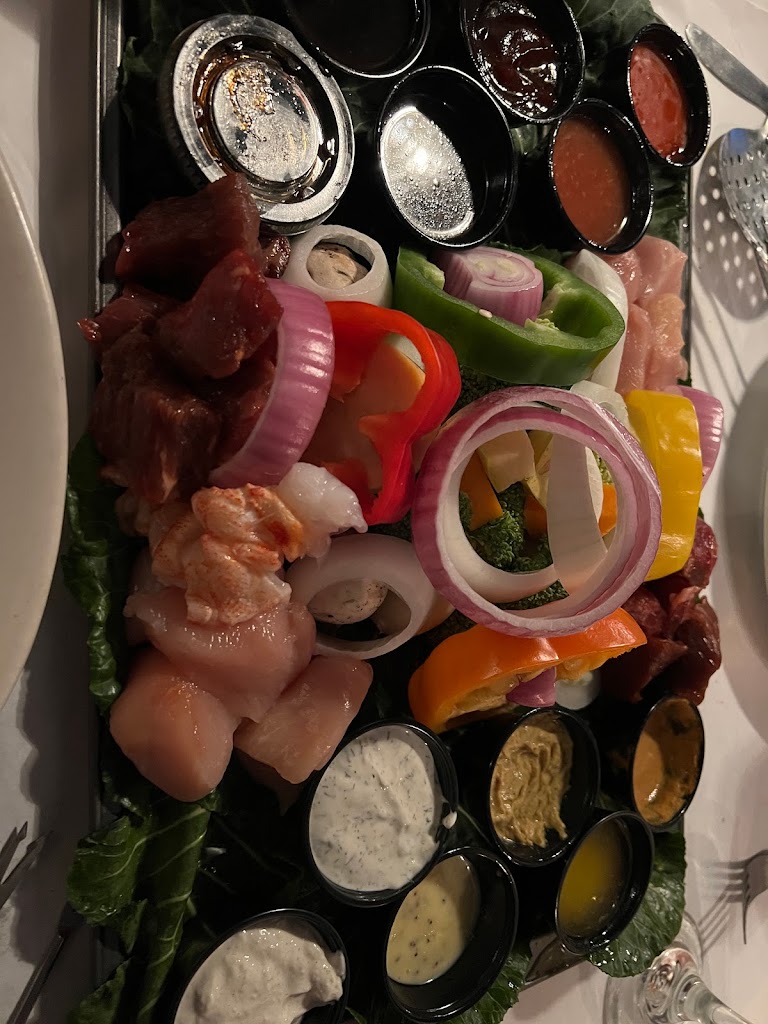 Lucerne's Fondue & Spirits 61103